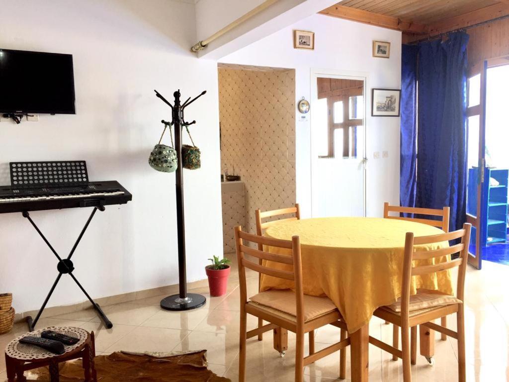 ワリディアChez Souadアパートメント 部屋 写真